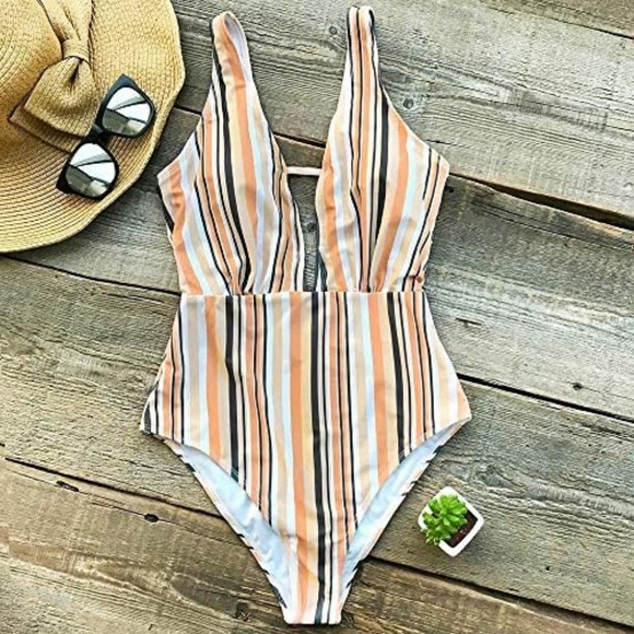 Cupshe Other - NWT L cupshe swimsuit